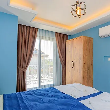 别墅 Soeguet 2 - 4 Bedroom With Jacuzzi In 费特希耶