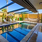 Soeguet 2 - 4 Bedroom With Jacuzzi In Βίλα
