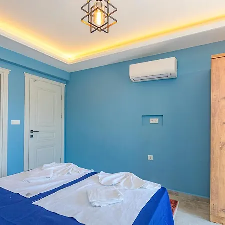 Soeguet 2 - 4 Bedroom With Jacuzzi In Βίλα