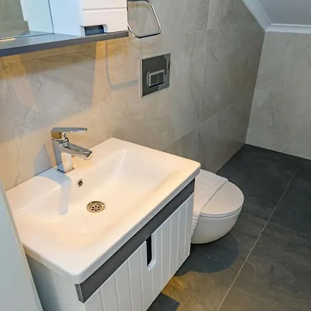 Soeguet 2 - 4 Bedroom With Jacuzzi In Βίλα