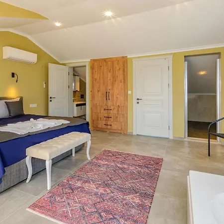 Soeguet 2 - 4 Bedroom With Jacuzzi In Βίλα *