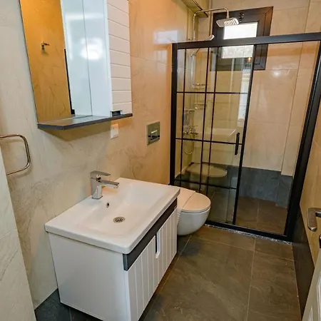 Soeguet 2 - 4 Bedroom With Jacuzzi In