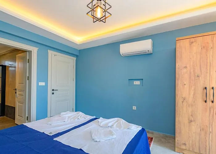 Soeguet 2 - 4 Bedroom With Jacuzzi In וילה