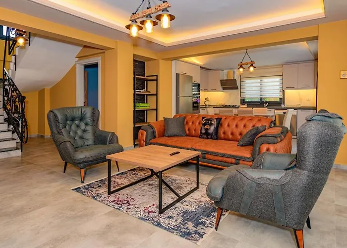 Soeguet 2 - 4 Bedroom With Jacuzzi In * פאטהיה