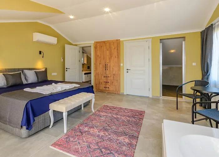 Soeguet 2 - 4 Bedroom With Jacuzzi In וילה *