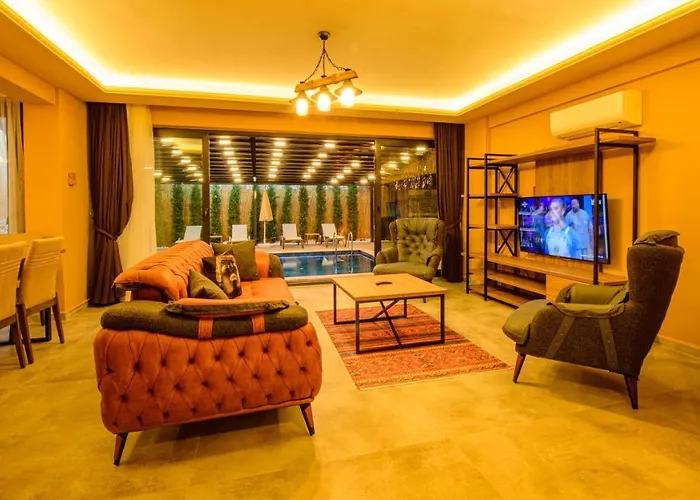 Soeguet 2 - 4 Bedroom With Jacuzzi In * פאטהיה