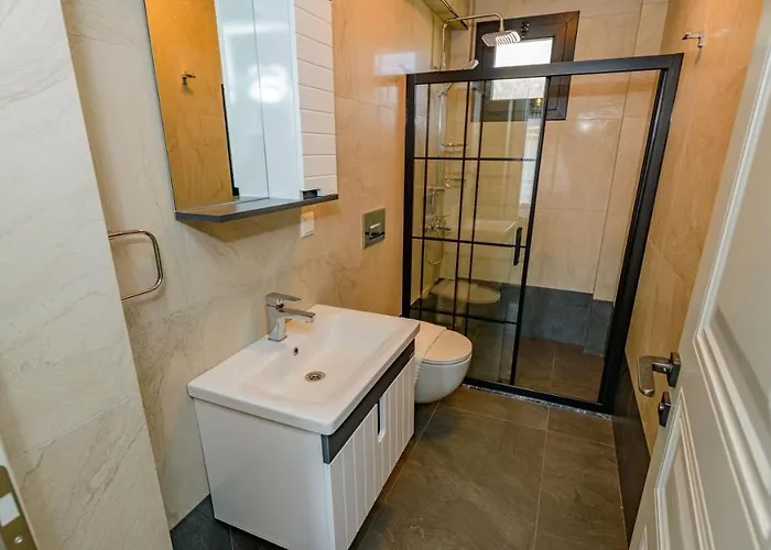 Soeguet 2 - 4 Bedroom With Jacuzzi In