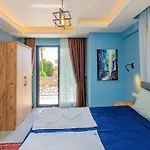 Soeguet 2 - 4 Bedroom With Jacuzzi In