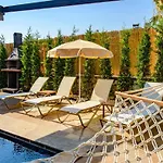 Soeguet 2 - 4 Bedroom With Jacuzzi In