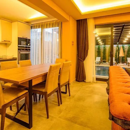 Soeguet 2 - 4 Bedroom With Jacuzzi In ヴィラ *