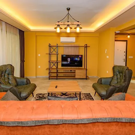 ヴィラ Soeguet 2 - 4 Bedroom With Jacuzzi In