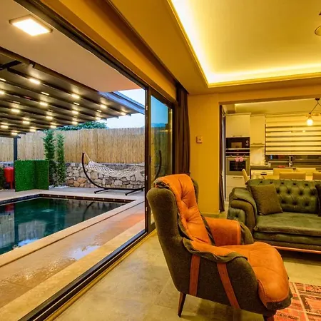 Soeguet 2 - 4 Bedroom With Jacuzzi In ヴィラ フェティエ