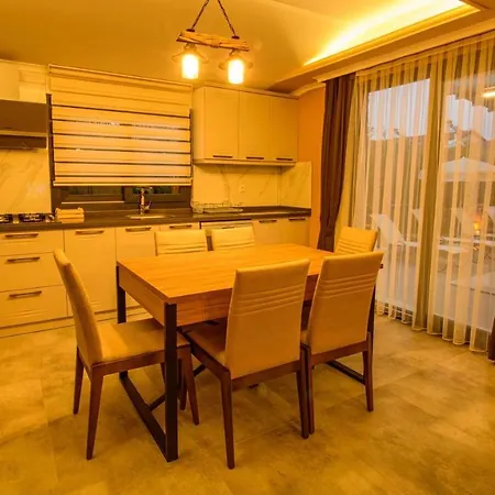 Soeguet 2 - 4 Bedroom With Jacuzzi In * فتحية