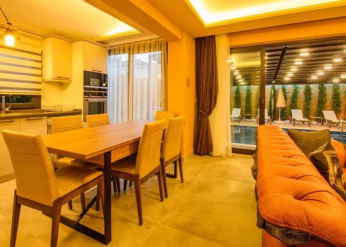 Soeguet 2 - 4 Bedroom With Jacuzzi In Villa *