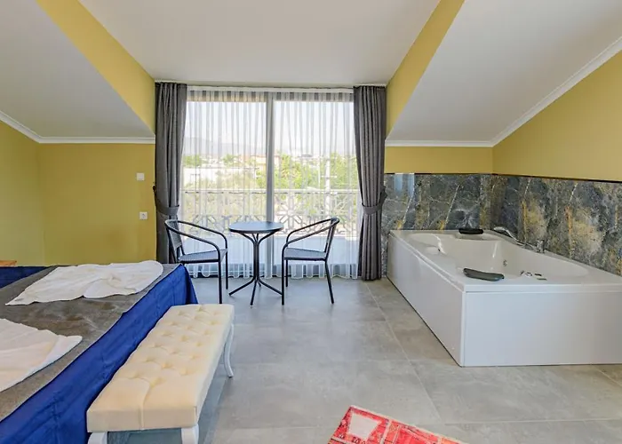 Soeguet 2 - 4 Bedroom With Jacuzzi In Villa *