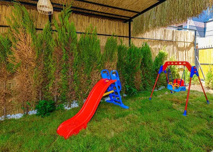 Soeguet 2 - 4 Bedroom With Jacuzzi In * Фетхие