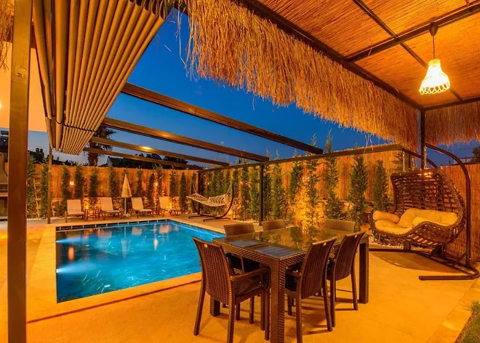 Soeguet 2 - 4 Bedroom With Jacuzzi In Вилла